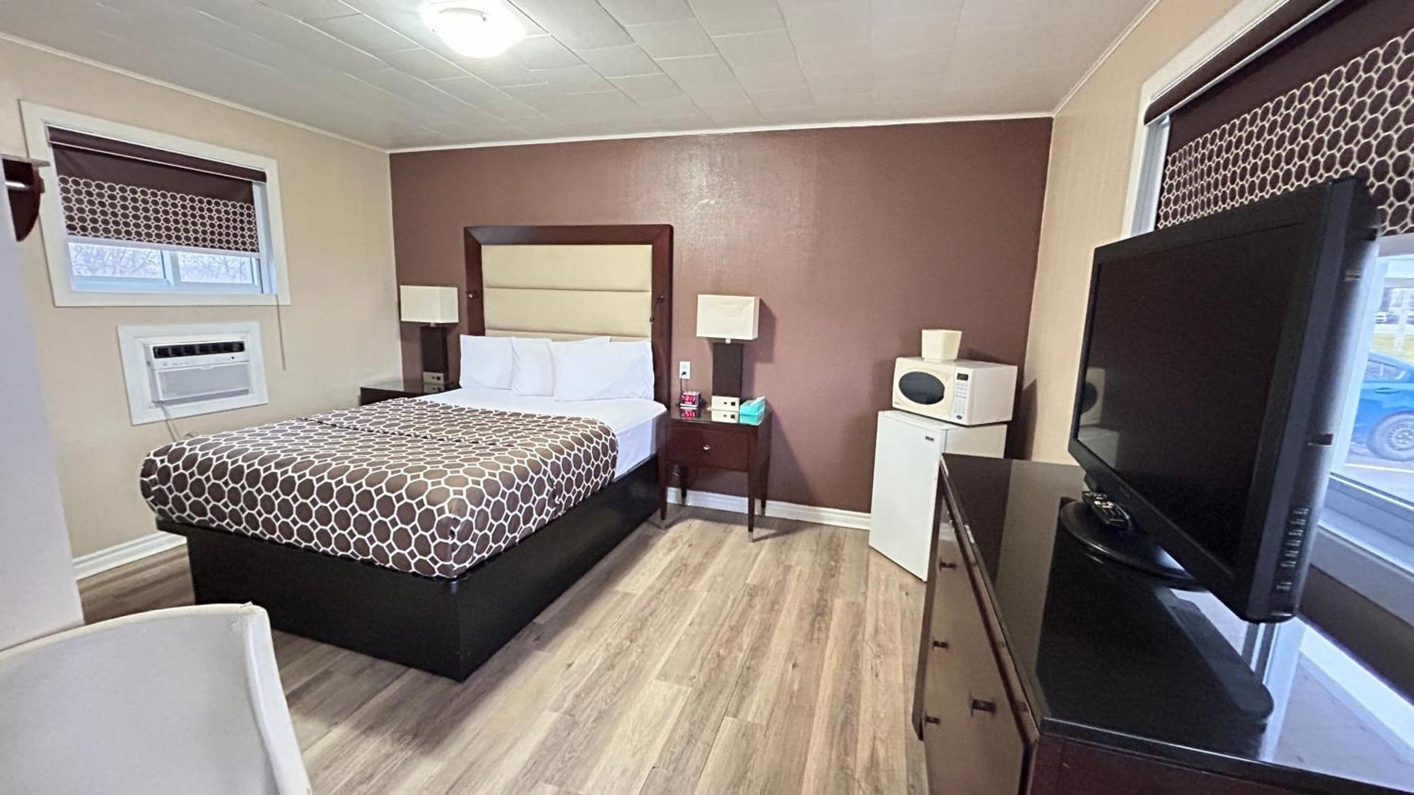 Rogers Motel Smiths Falls Ngoại thất bức ảnh