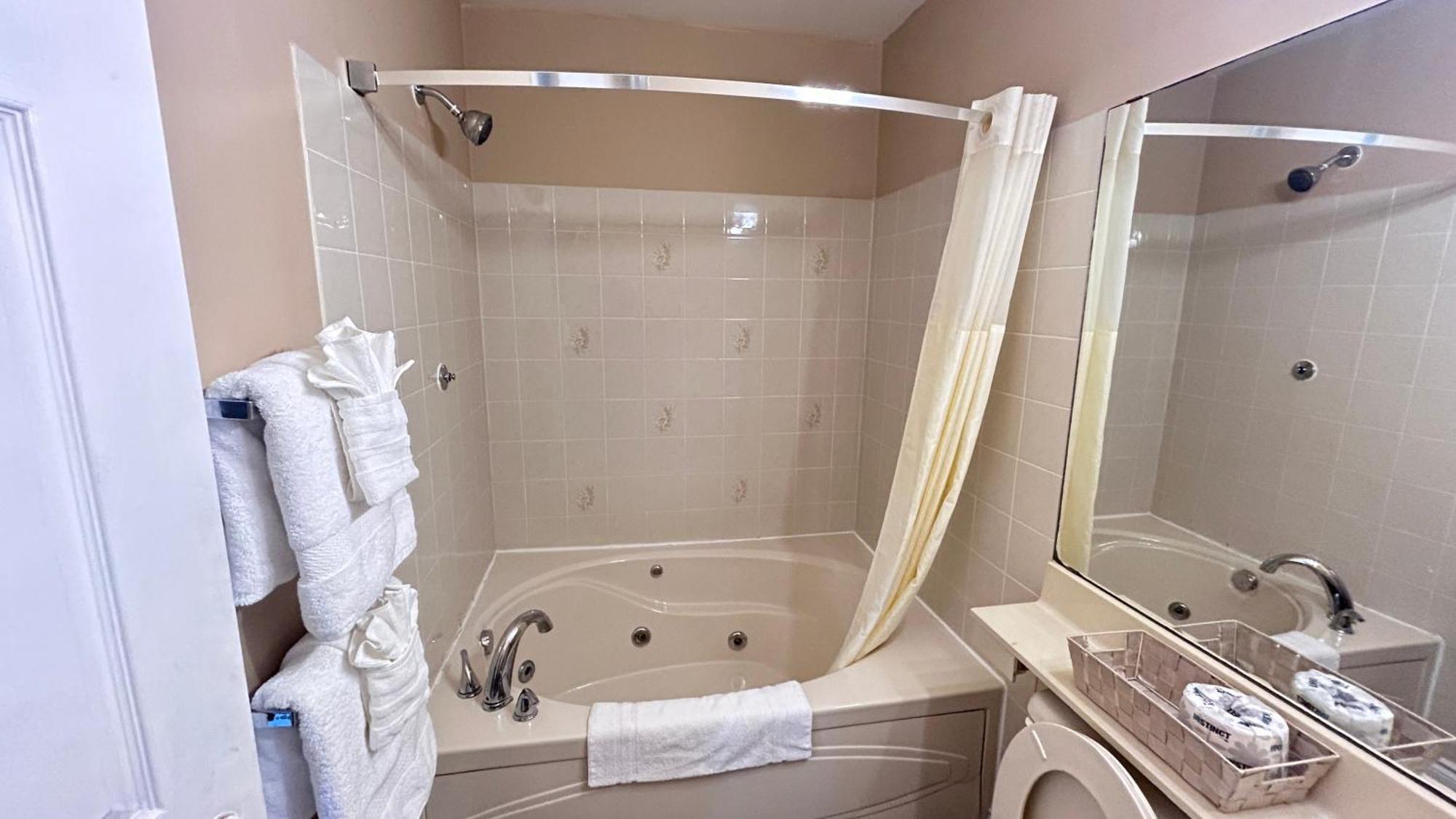 Rogers Motel Smiths Falls Ngoại thất bức ảnh